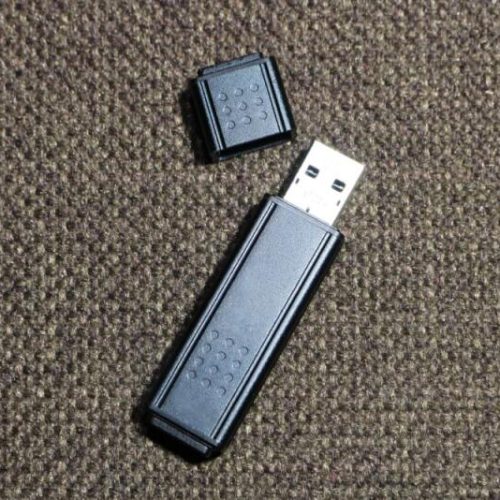 Pendrive – atrakcyjny gadżet reklamowy